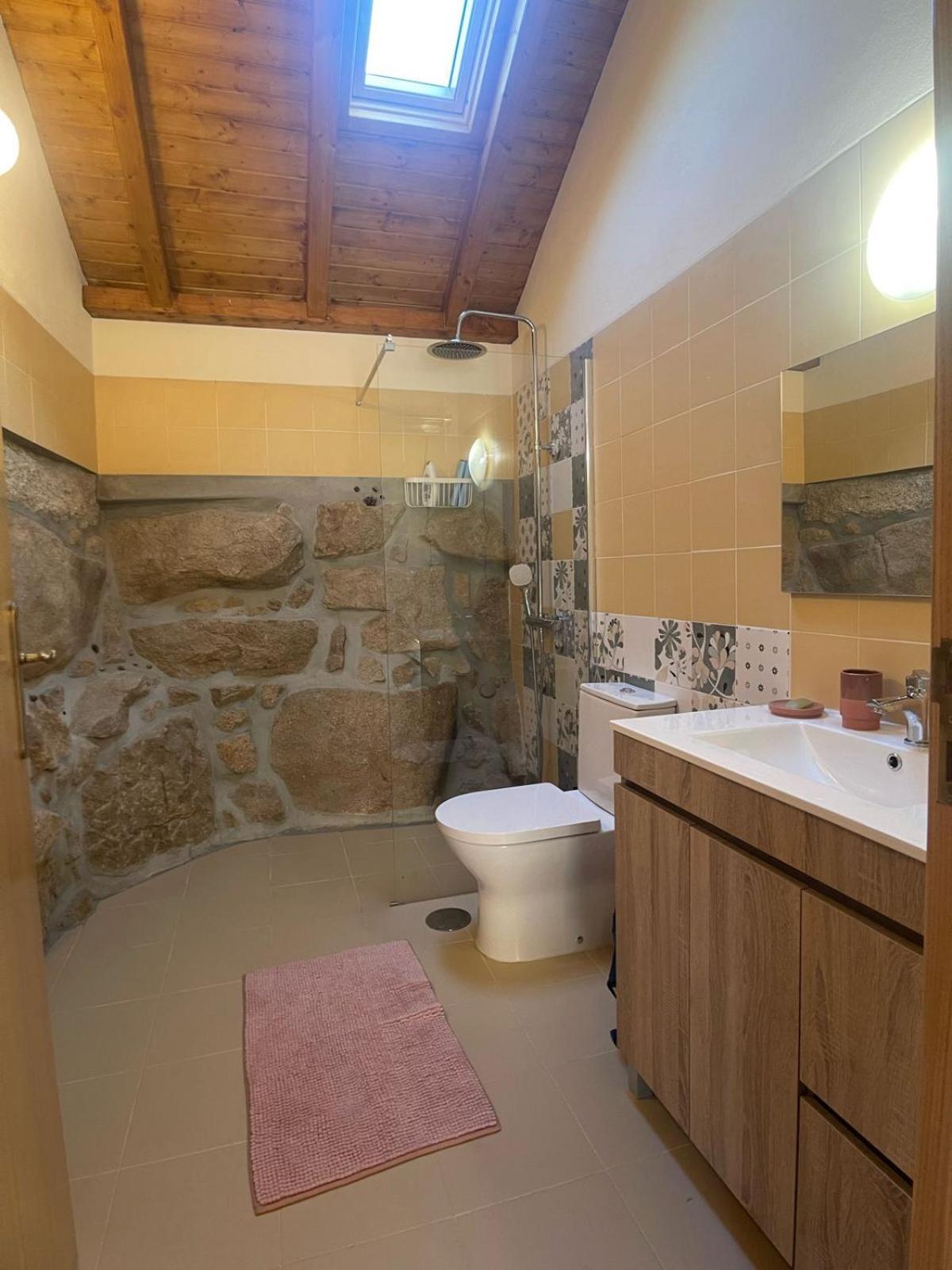 Nascente, Place In Nature Next To A Waterfall Loureiro  Exterior photo